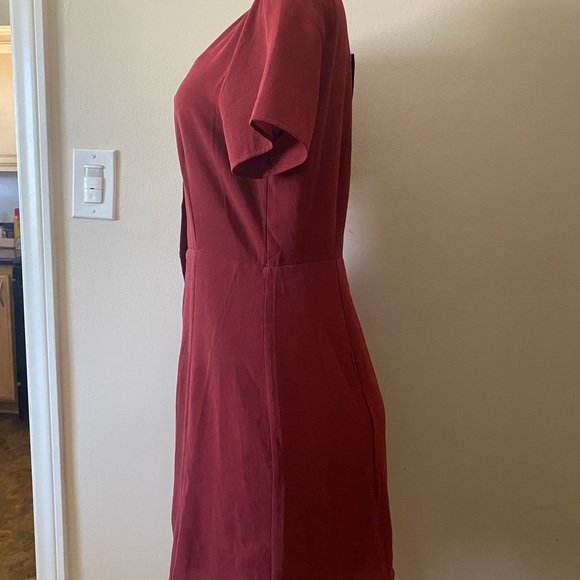 NWT - Forever 21 - Red Mini Dress - Size M - Picture 2 of 4